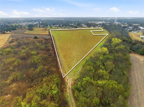 Residential Land in Growing Italy