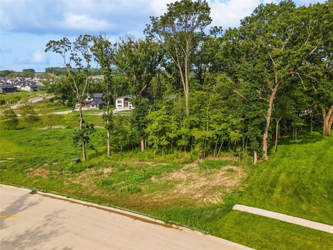 West Des Moines Land Available
