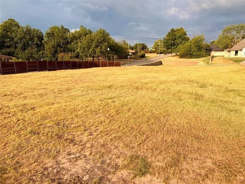 Land, Shawnee, OK