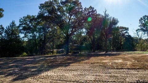 Emory, TX Wooded Acreage Retreat