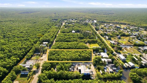 Canal-Front Waterfront Land