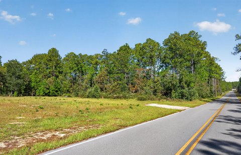 Land, DeFuniak Springs, FL
