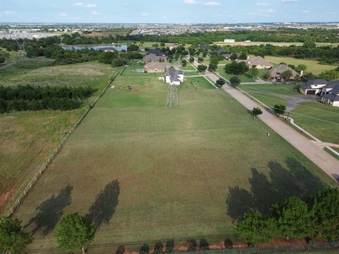 LAND - Edmond, OK