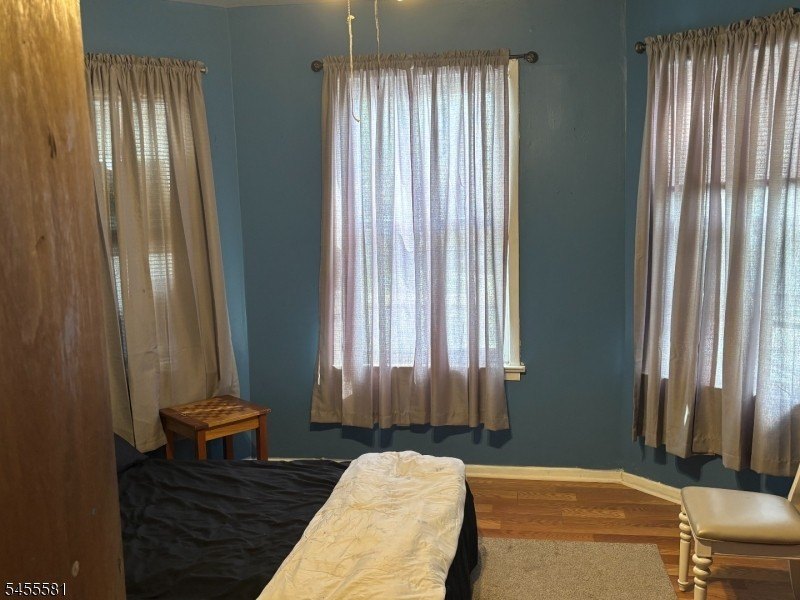 Picture 4