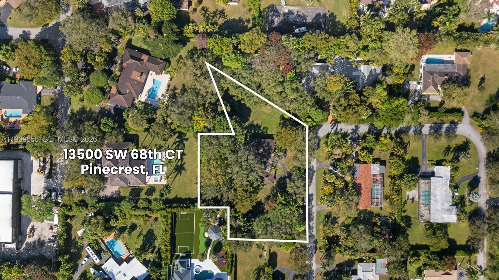 Pinecrest Land: Build Your Estate