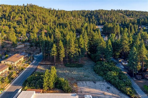 Land in Big Bear Lake