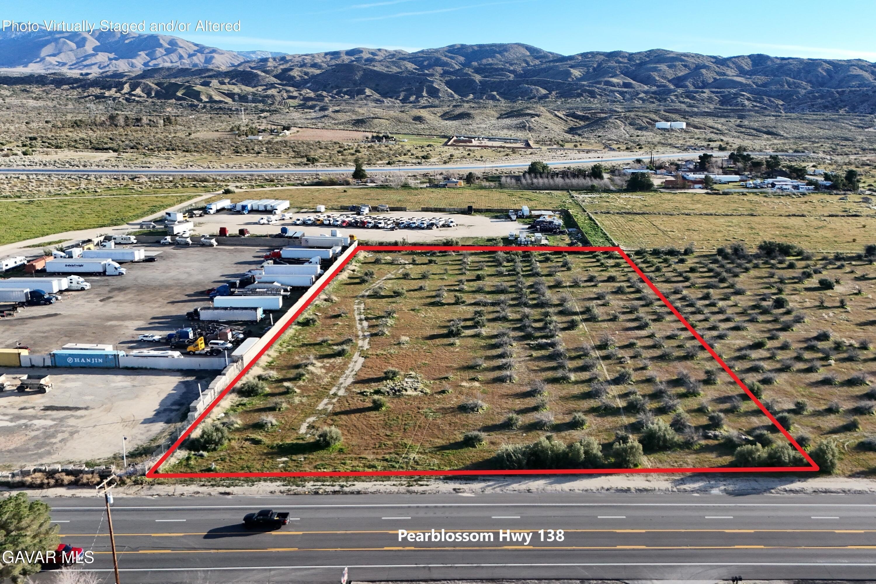 Littlerock Land on Pearblossom Highway