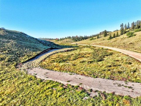 Land in Indian Mountain