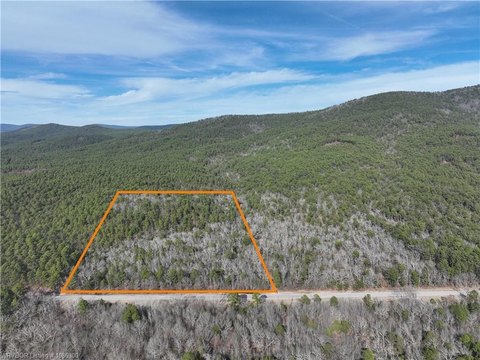 Secluded 20-Acre Mountain Retreat