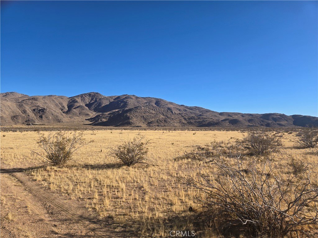 Apple Valley Land with Panoramic Views