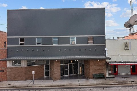 Versatile Three-Story Commercial Building