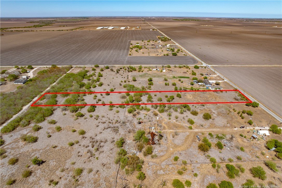 Unrestricted Land in Robstown, TX