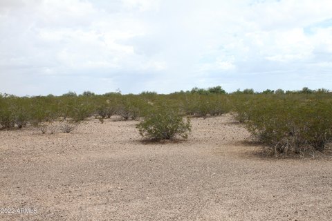 Tonopah Acre with Mountain Views