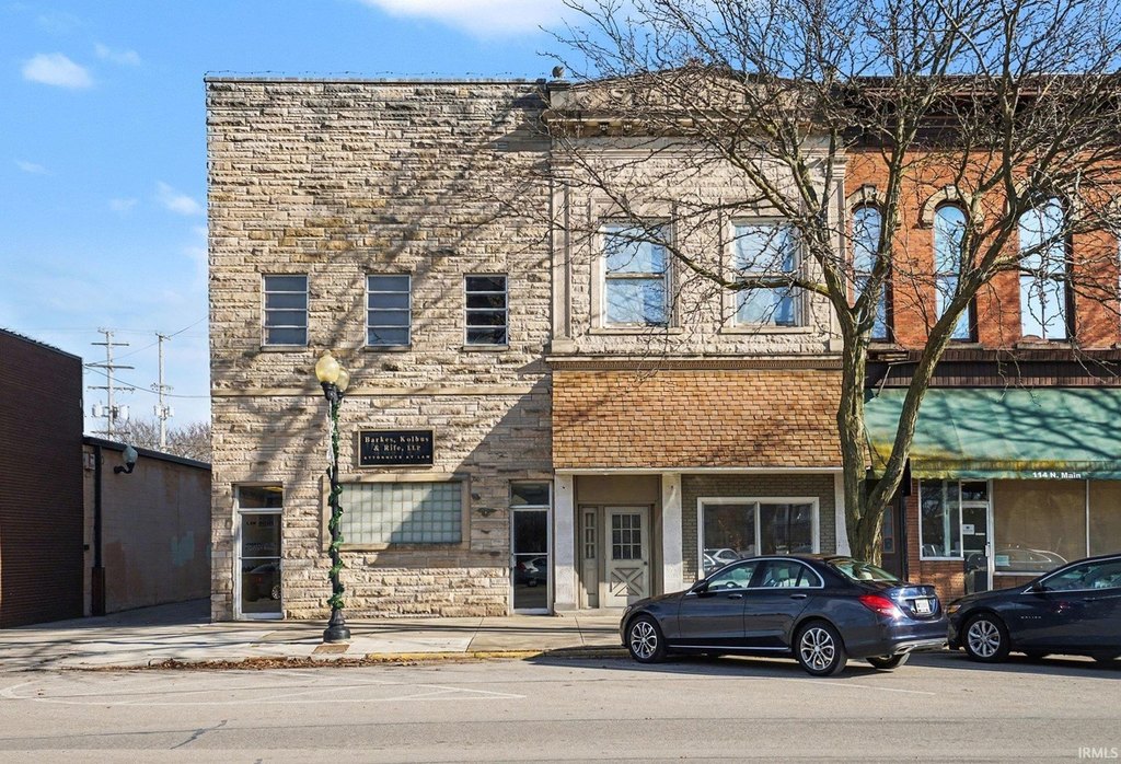 118 N Main St, Goshen, IN 46526