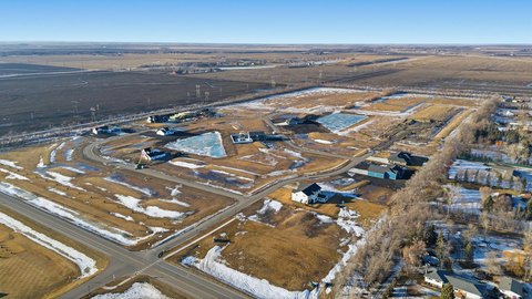 LAND - Fargo, ND