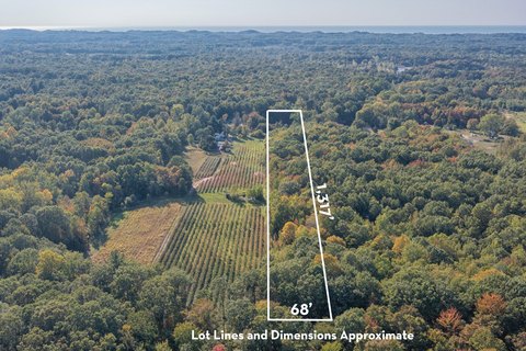 Land Parcel in Covert, MI