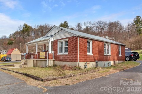 Day Care Center with Private Offices