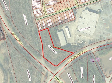 Prime Commercial Land Opportunity