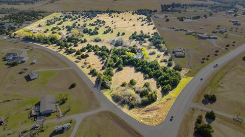 LAND - Valley View, TX