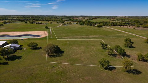 Ready-to-Build Waterfront Home Lot