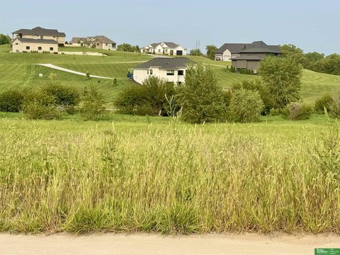Acreage Lot in Gretna, Nebraska