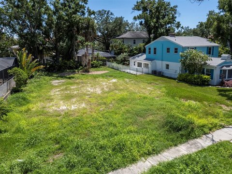 Land, TAMPA, FL