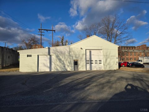 Flex Space with Industrial Zoning