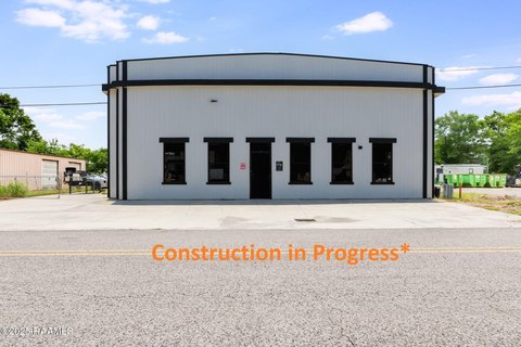 Lafayette Industrial Warehouse with Yard