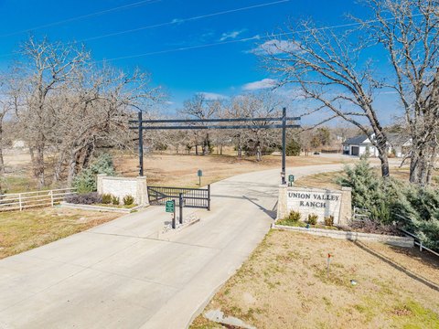 Gated Residential Homesite in Community