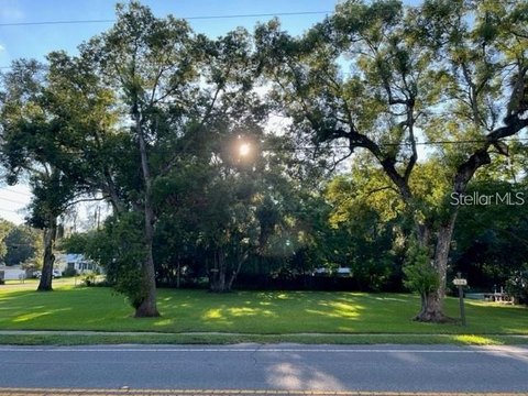Vacant Corner Home Lot