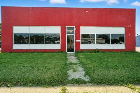 Commercial Warehouse with Office Space