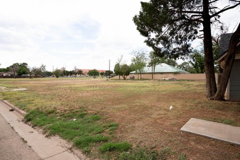 LAND - Lubbock, TX
