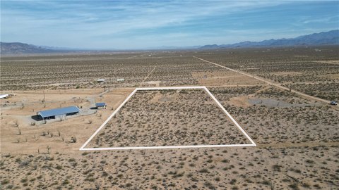 Yucca Land with Septic System