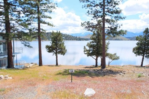 Lakefront Duplex Lot Opportunity