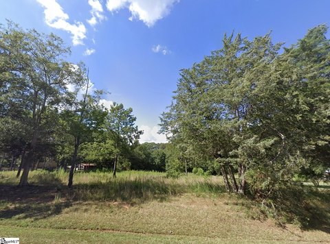 Woodruff Land with Pond Access