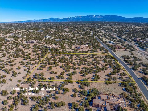 LAND - Santa Fe, NM