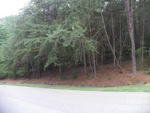 Land, New London, NC