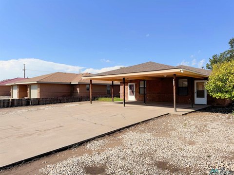 Roswell Duplex: Investment Opportunity