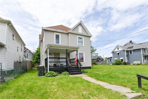 Renovated Duplex in Canton, OH