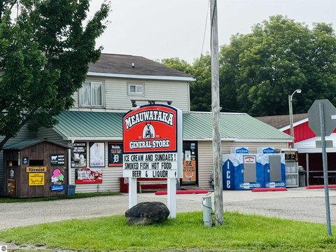 Convenience Store with Apartment