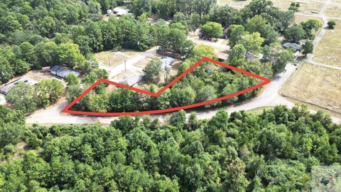 Land in Atlanta, Texas