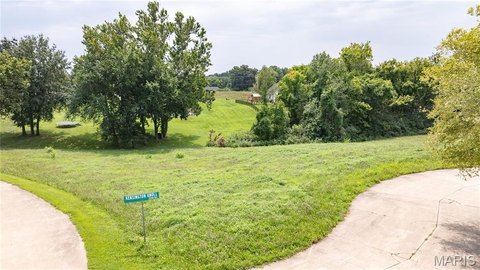 Land, Dow, IL