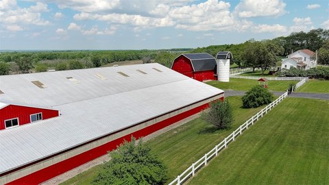 Equestrian Facility in Genesee Valley