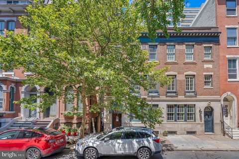 Historic Duplex in Rittenhouse Square