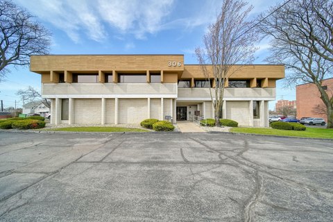 Downtown Jackson Medical/Professional Office