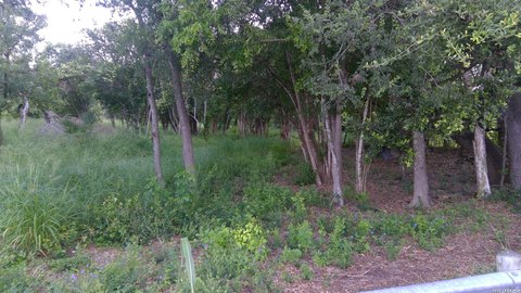LAND - San Antonio, TX