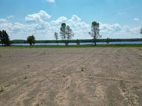 Big Butternut Lake Level Lot