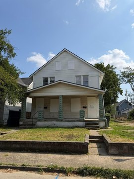 Six-Bedroom Duplex