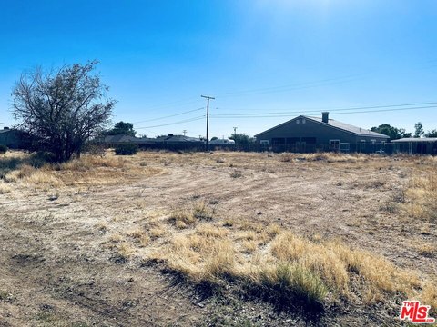 Land, California City, CA