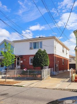 Duplex with Private Basement Entrance